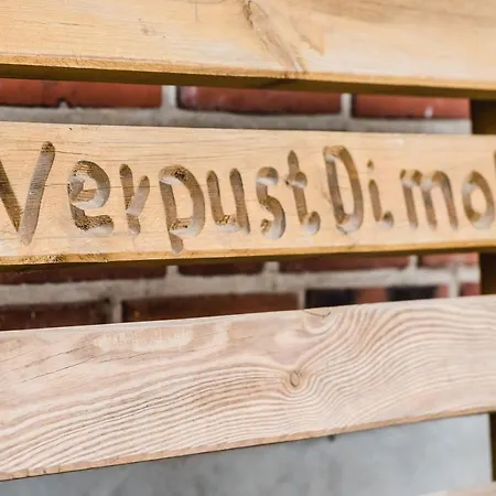 Straendhus *