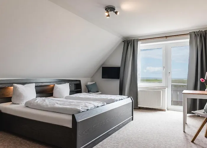 Straendhus Guest house