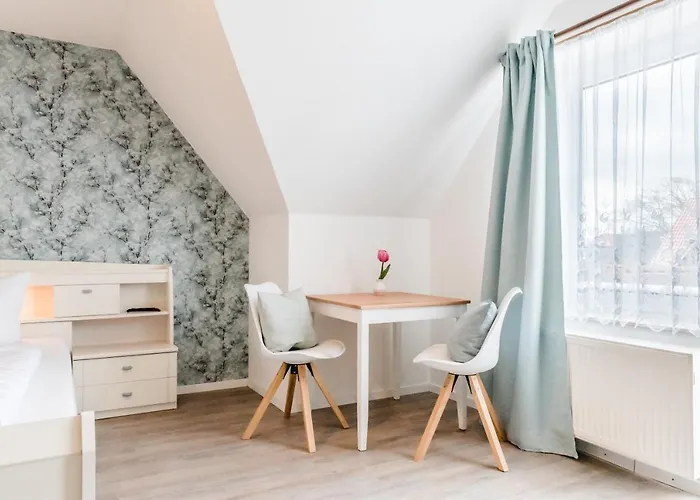 Straendhus 3*